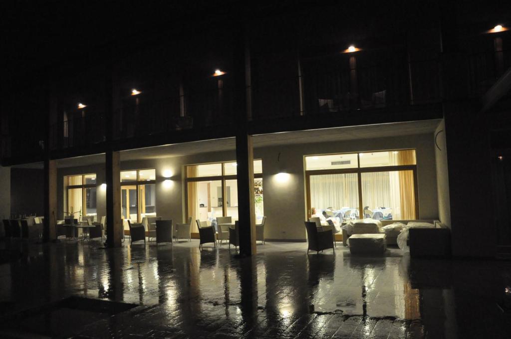 Tullio Hotel Gravedona Bagian luar foto
