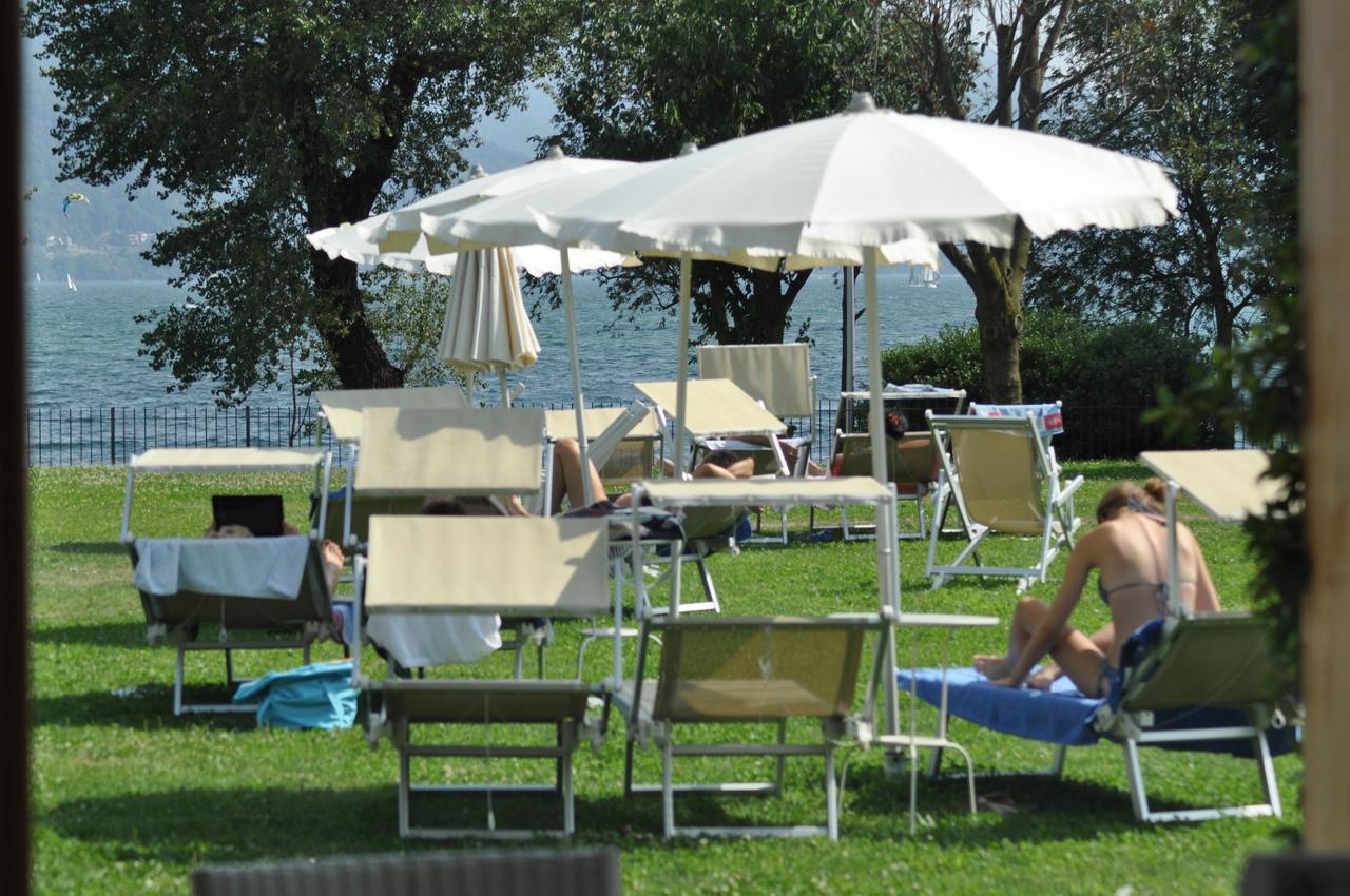 Tullio Hotel Gravedona Bagian luar foto